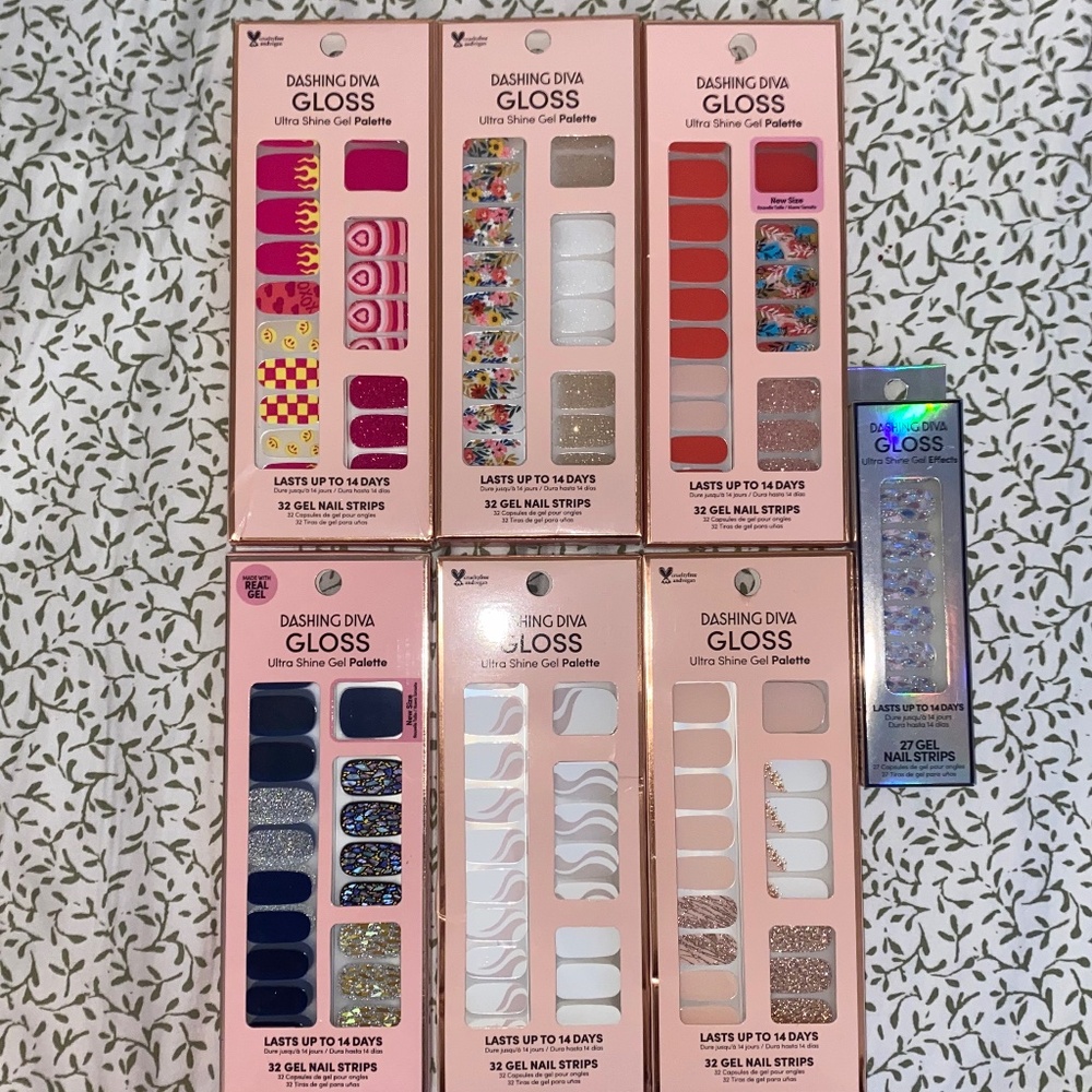 Dashing Diva Gel Adhesive Nail Strips NWT